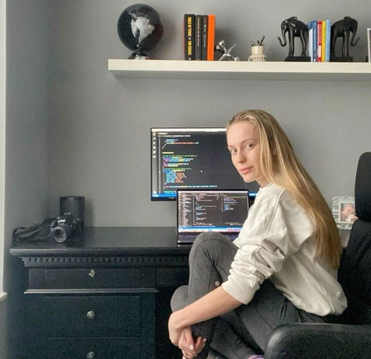 Преподаватель 2